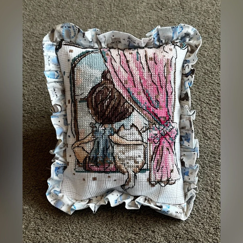 Mini Cat Pillow Decor